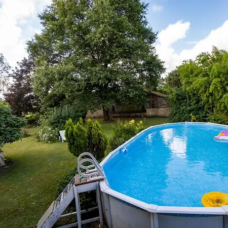 Holiday home Maison De Caractere En Dordogne Montpon-Menesterol